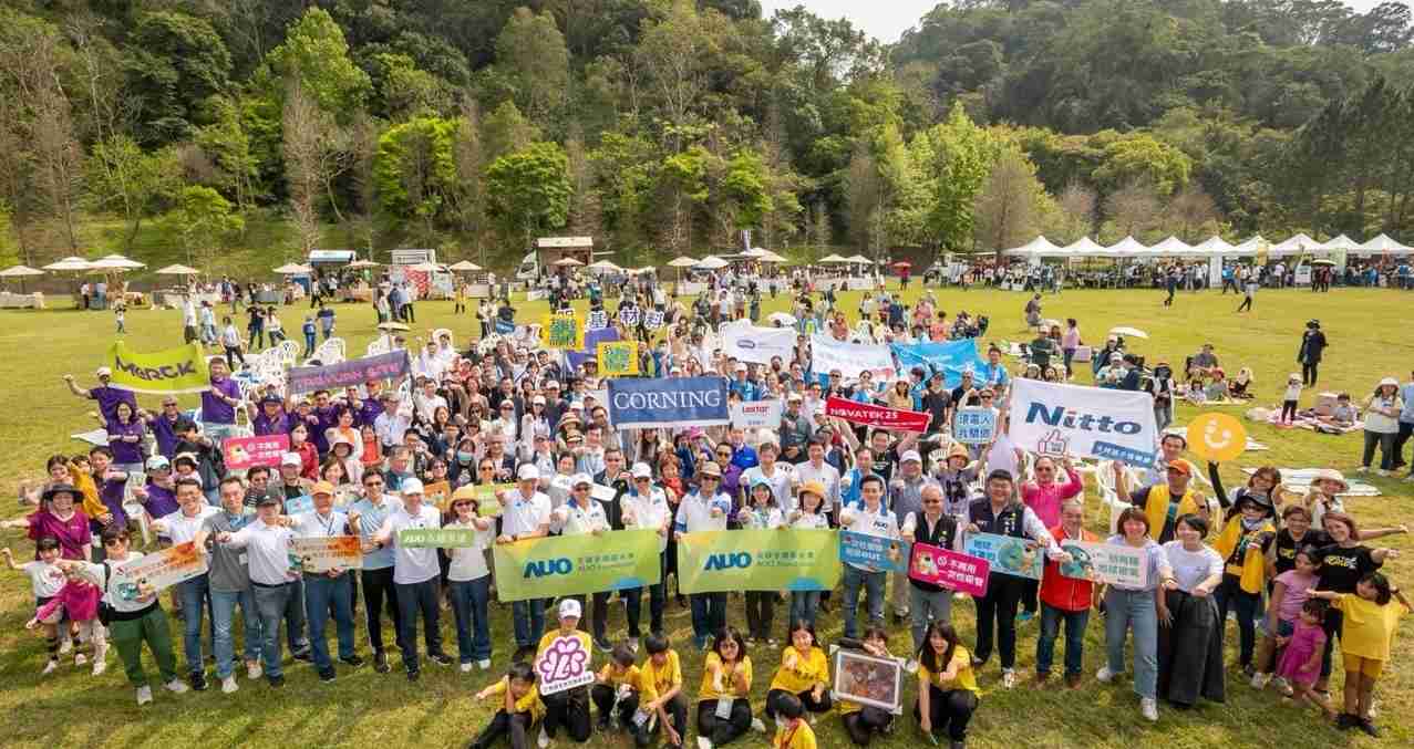 888.BY集团电子游戏致力永续平衡发展，，第14年入选DJSI世界指数成分股（DJSI World），，，在全球顶尖电子设备仪器组件产业展现卓越的永续竞争力，，获国际指数肯定